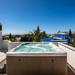 Casa Pitanga * カルヴォエイロ